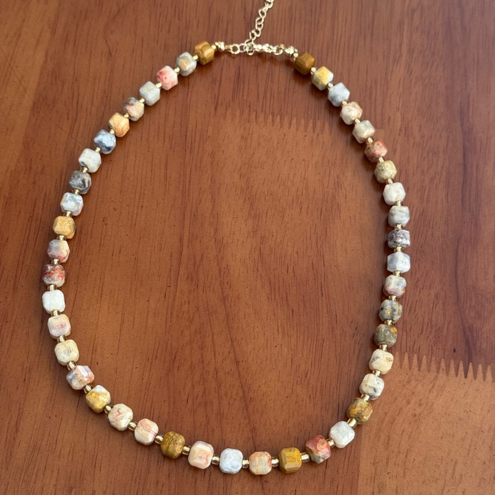 Elegant Multicolor Beaded Necklace